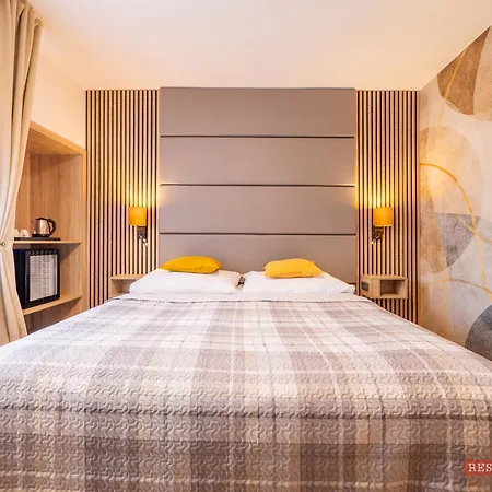 Benica Hotel 3*
