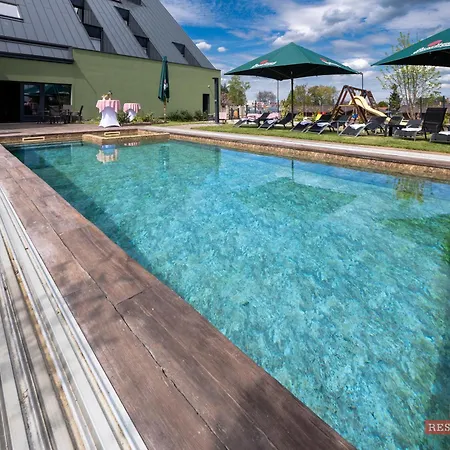 Benica Hotel